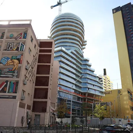 Central Apartments Apartment *