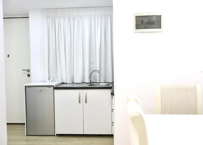 Lejlighed Central Apartments