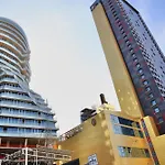 Central Apartments * Τίρανα