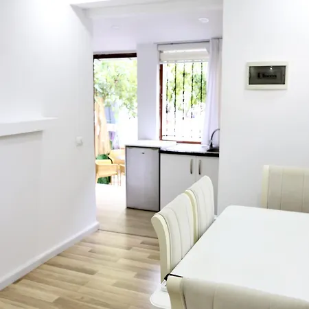 Central Apartments Apartment Tirana