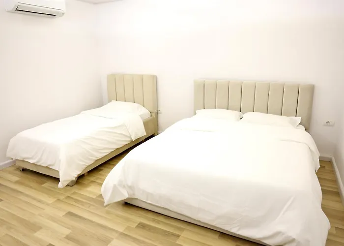 Central Apartments Тирана