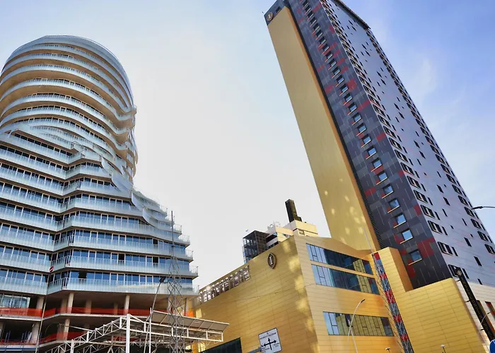 Central Apartments * Тирана