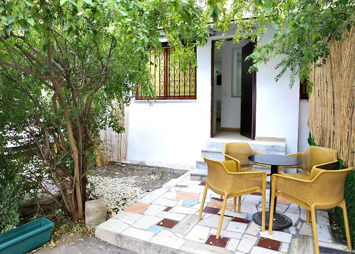 Central Apartments * Τίρανα